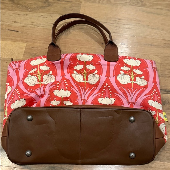 Amy Butler for Kalencom Floral Red and Pink Weekender Tote Bag - Picture 3 of 12